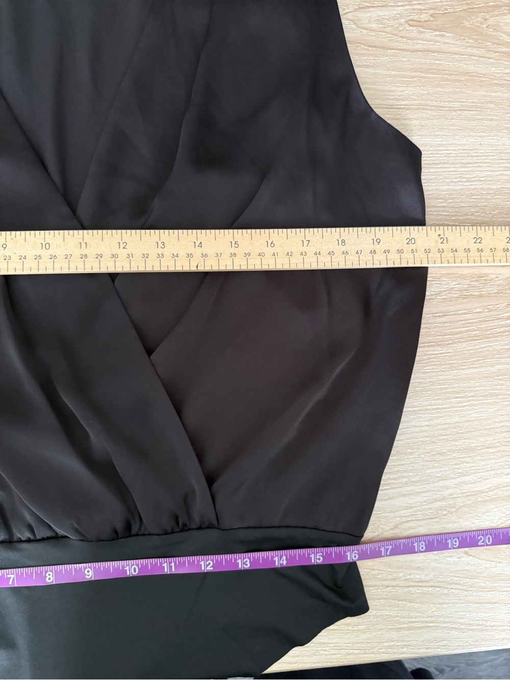 Favorite Daughter Large Sleeveless Date Drape Blouse Satin Black Career Business - Picture 8 of 10